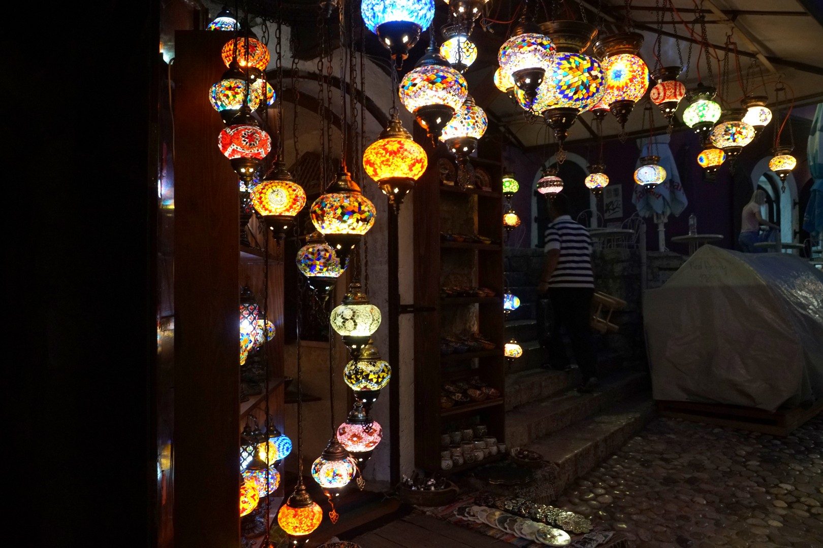 Lampy orientalne w Mostarze