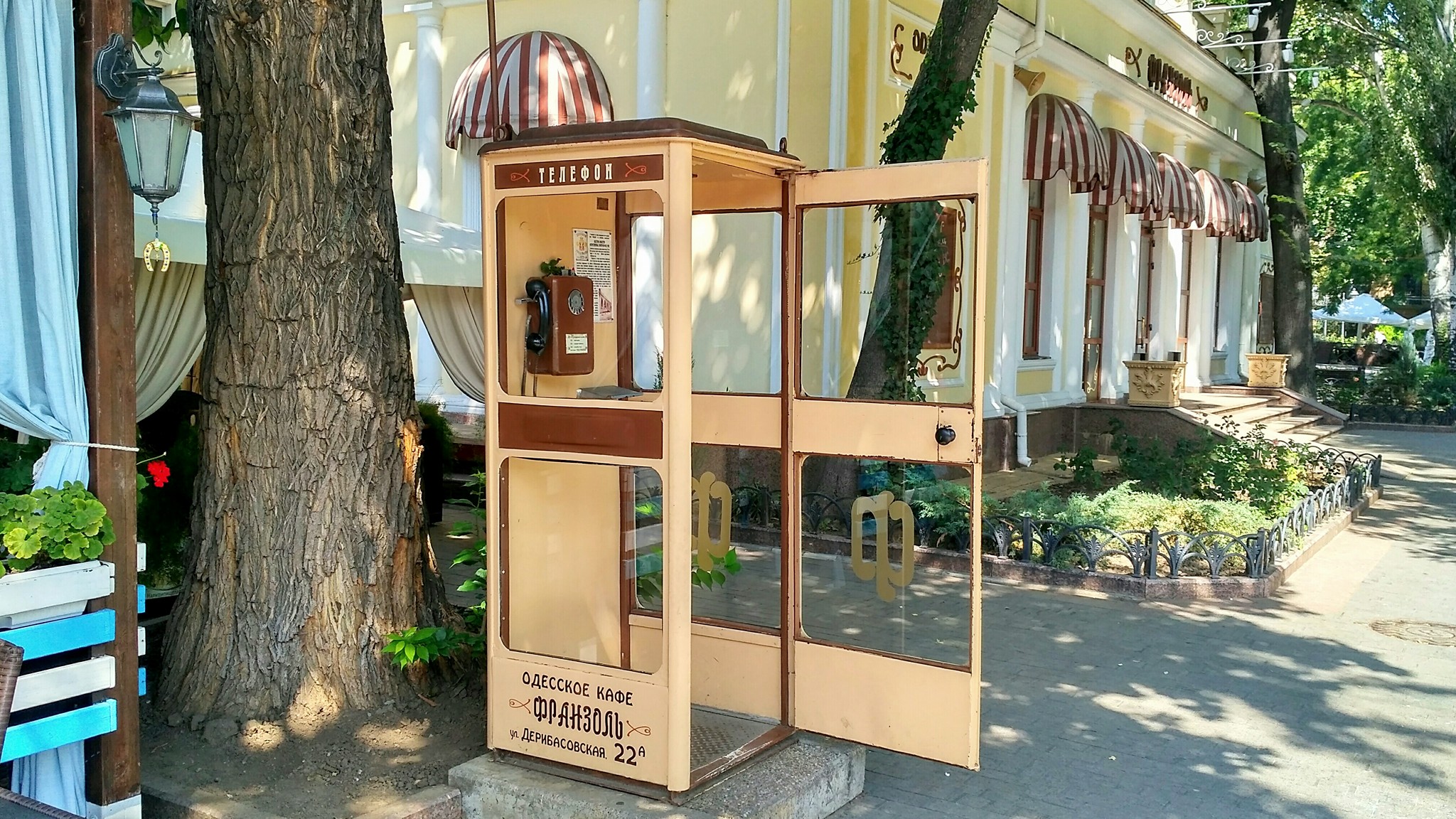 budka telefoniczna w Odessie