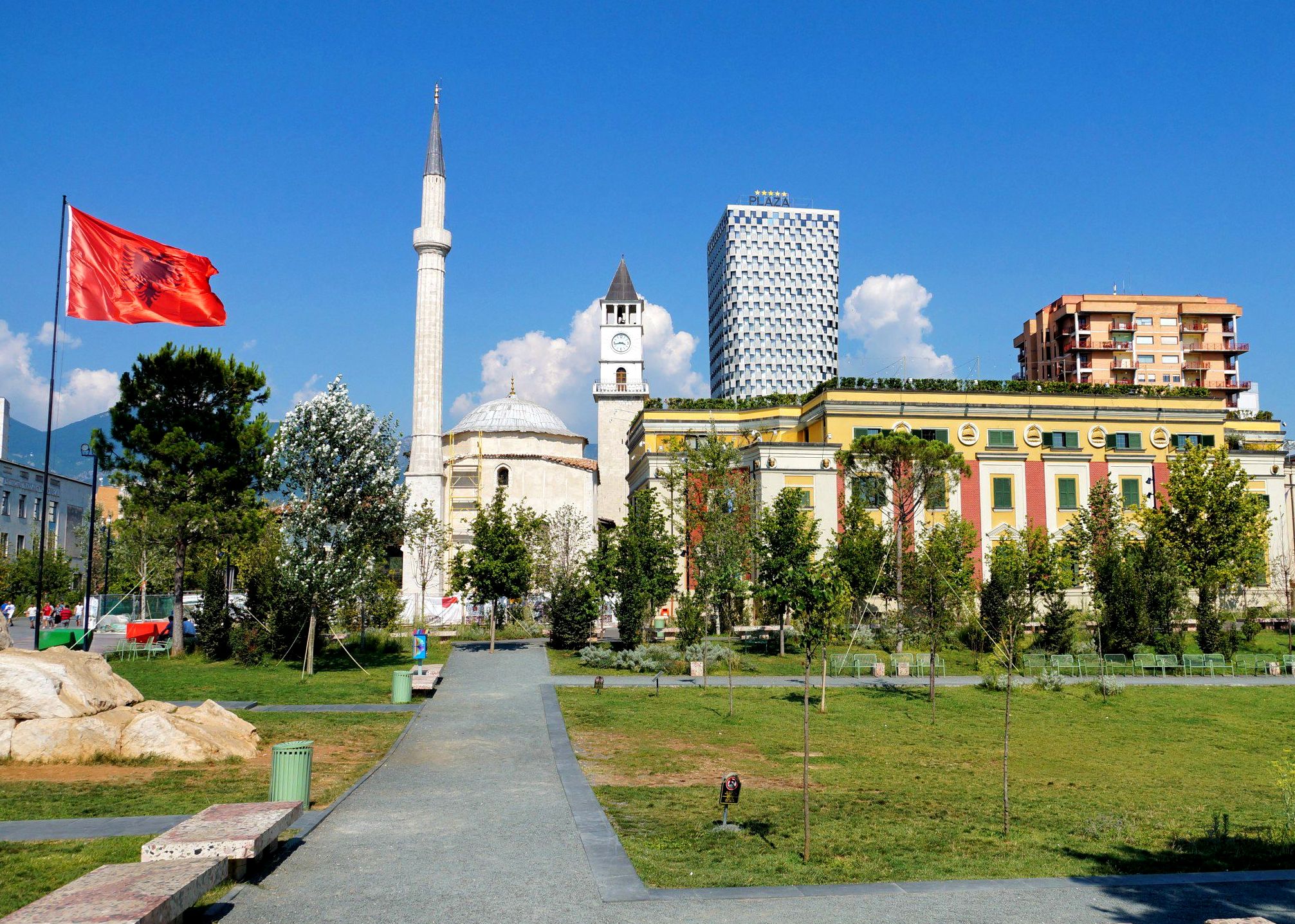 Stolica Albanii Tirana