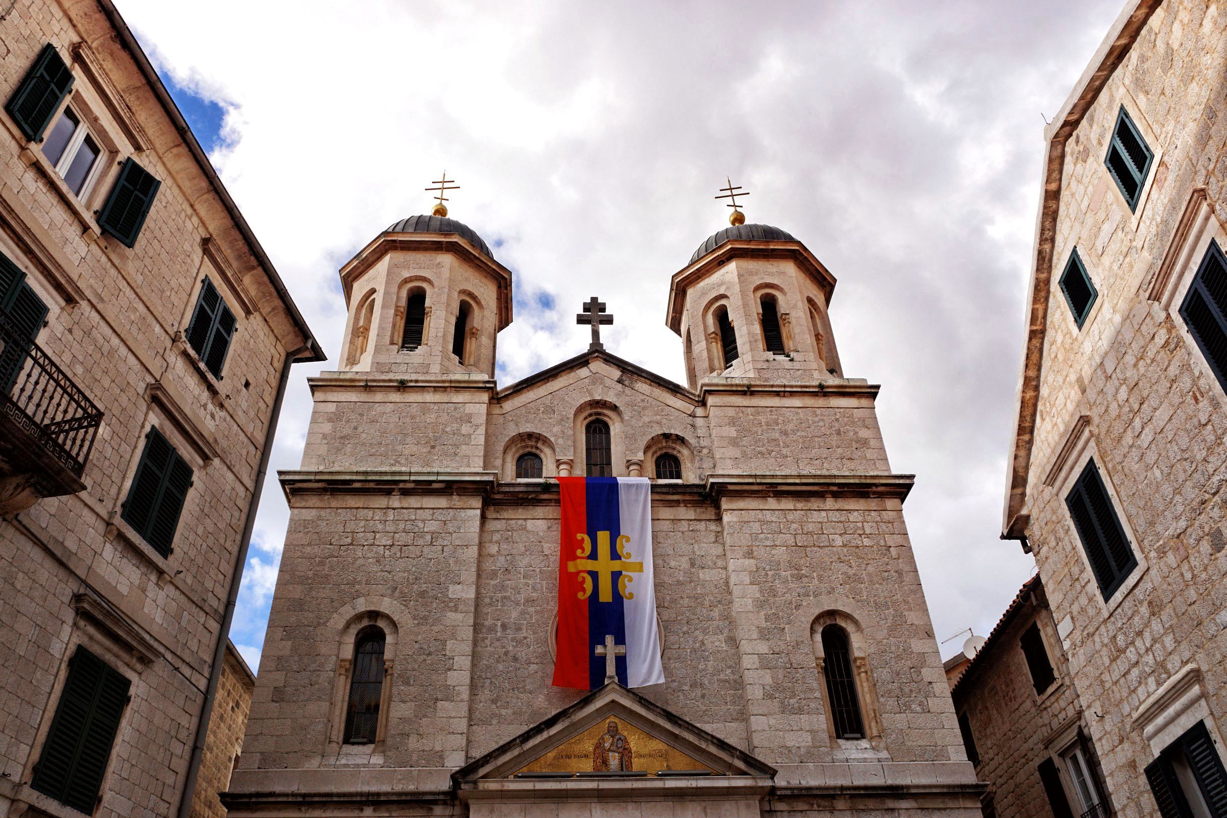 Piękna cerkiew św. Mikołaja w Kotorze